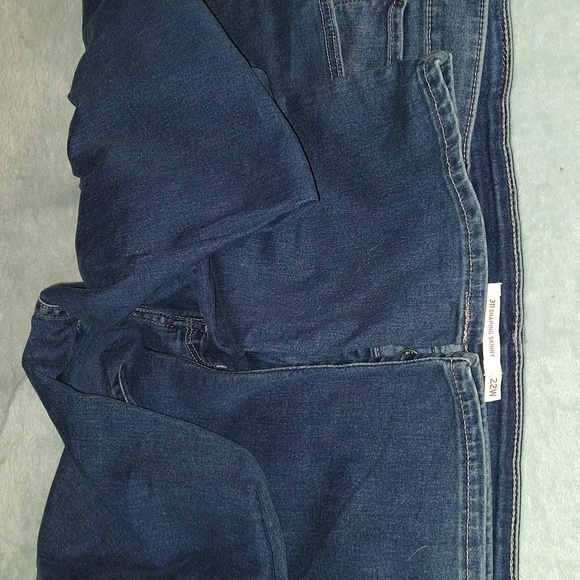 Levies 22W 311 - Picture 4 of 4